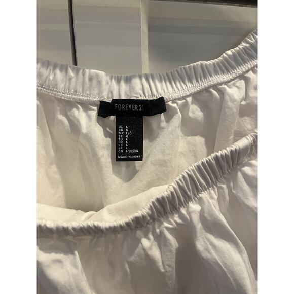 Forever 21 Off-the-shoulder ruffled crop top Sz. L white NWOT - Picture 3 of 7